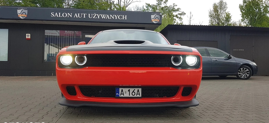 Dodge Challenger cena 139000 przebieg: 72000, rok produkcji 2018 z Dziwnów małe 436